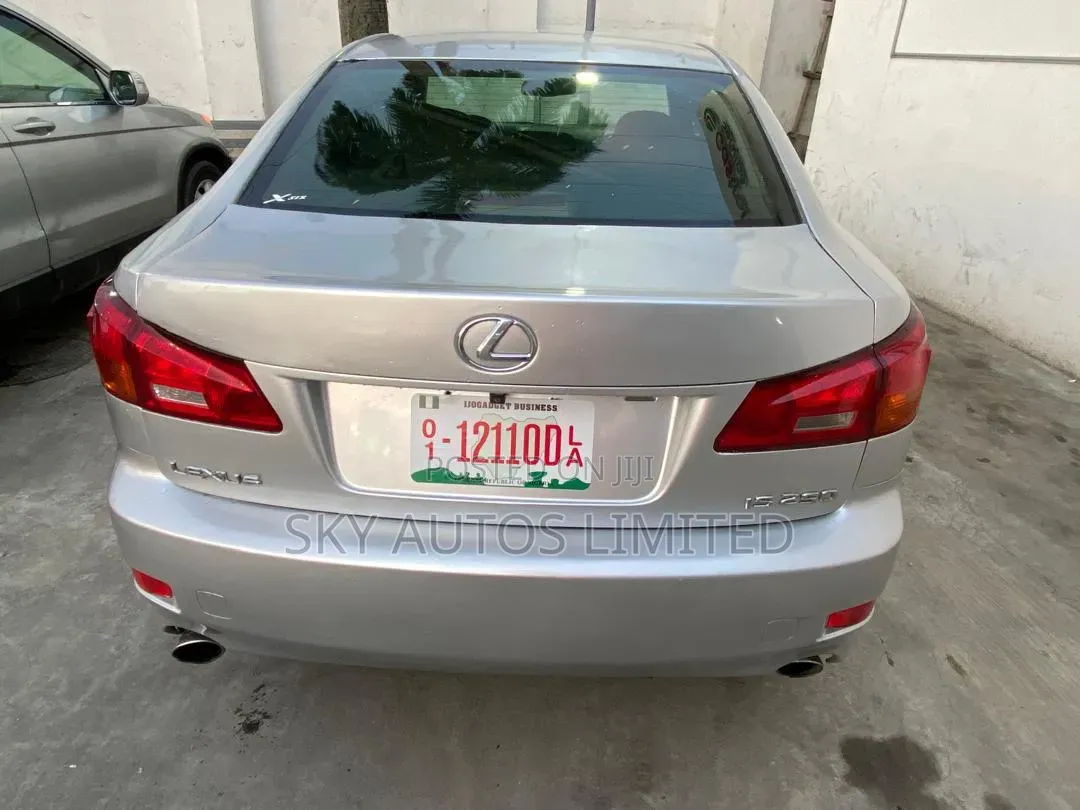 Lexus IS 2008 Silver