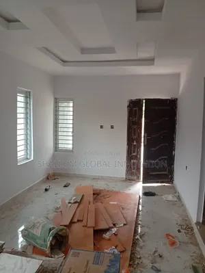 2bdrm Block of Flats in Holy Trinity, Akobo for rent