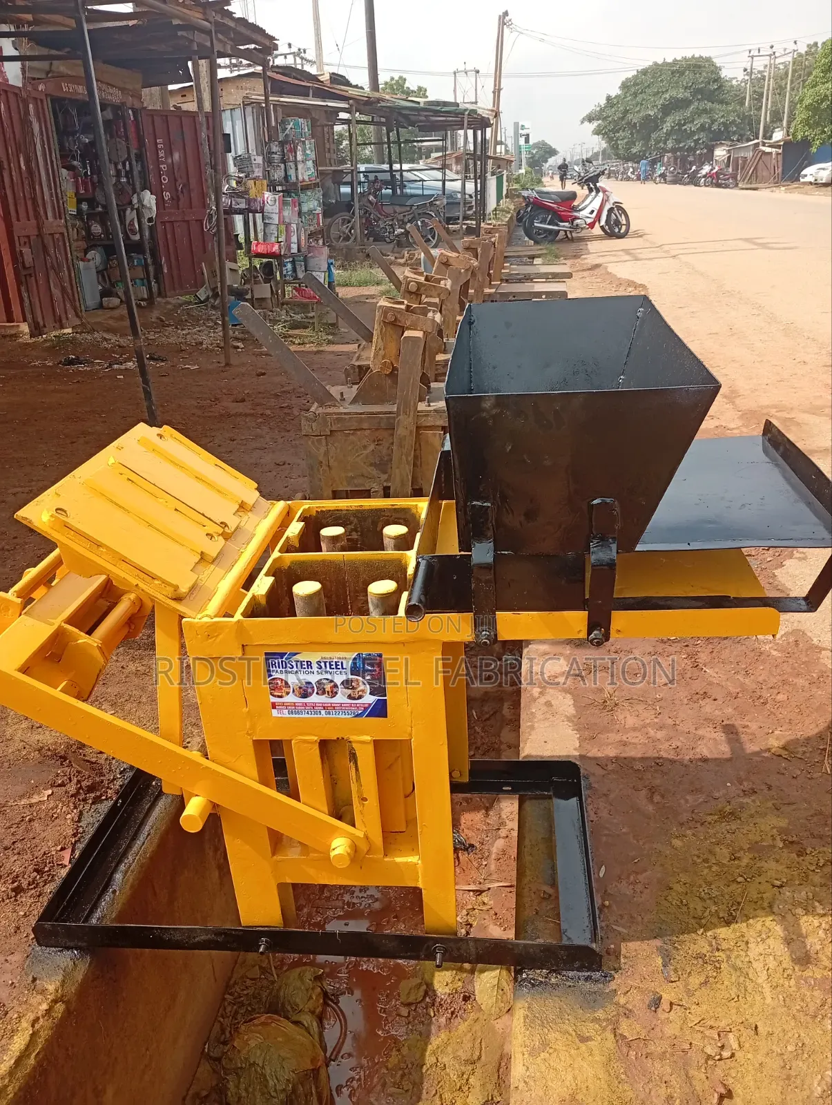 Manual Brick's Machine