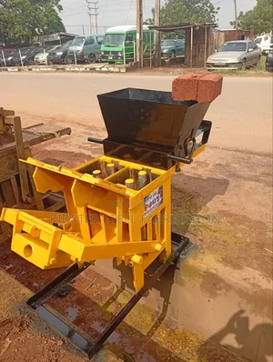 Interlock Bricks Manual and Eletric Machine