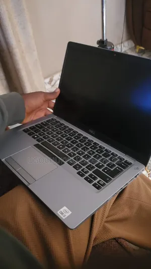 Laptop Dell Latitude 5300 8GB Intel Core i5 SSD 256GB