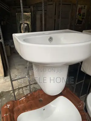 Basin and Short Pedestal