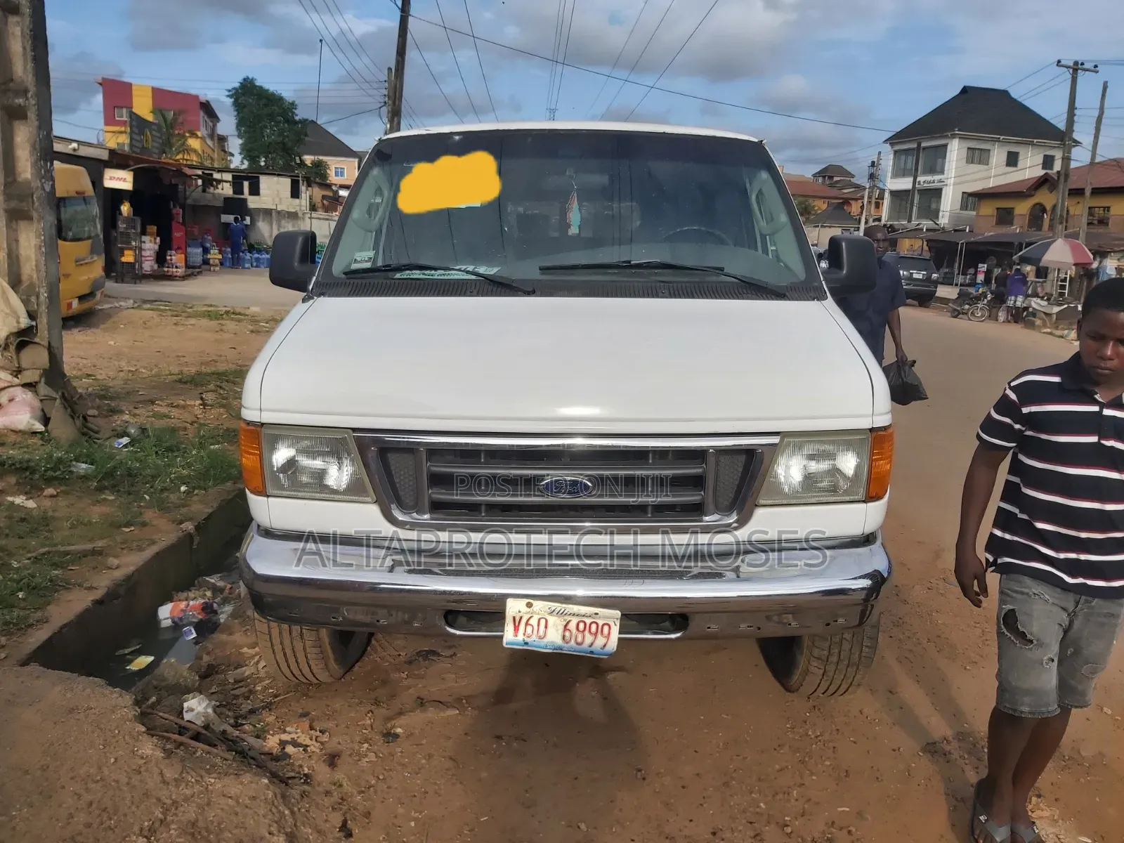 Ford E350 2007 White