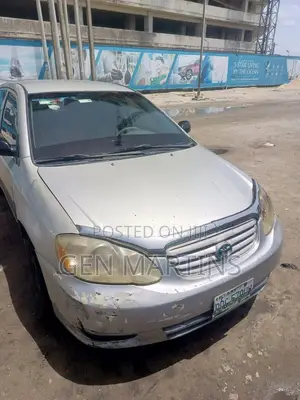 Toyota Corolla 2004 Silver