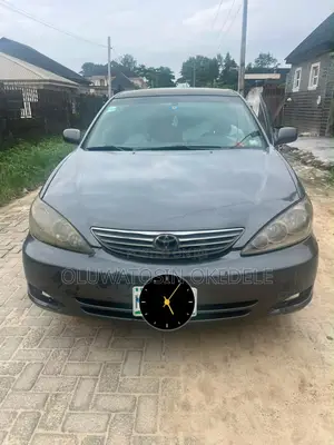 Toyota Camry 2005 Green