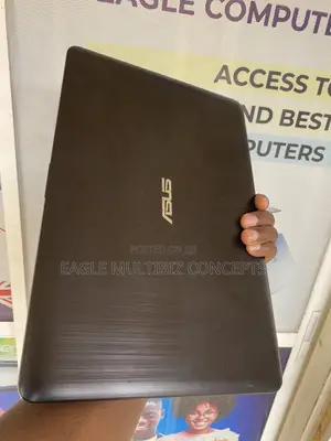 Laptop Asus A555LA 4GB Intel Core i3 SSD 128GB