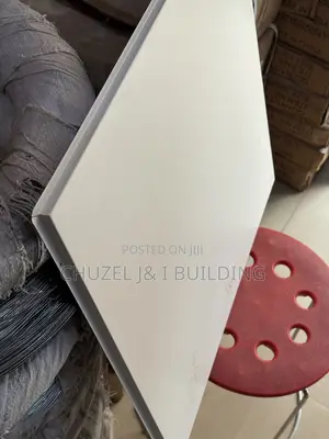 Plain Metal Ceiling