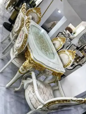 6 Seater Royal Dining