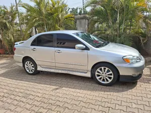 Toyota Corolla 2004 Silver