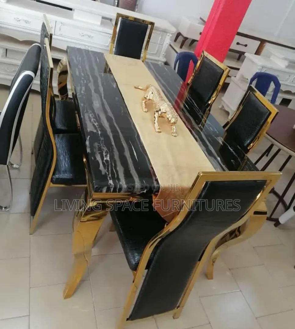 6 Seaters Dining Set
