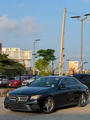 Mercedes-Benz E300 4Matic AWD Sedan (2.0L 4cyl 9A) 2017 Black