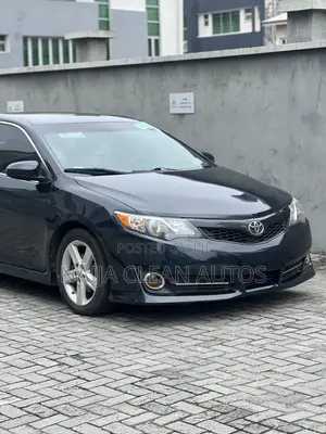 Toyota Camry SE 4dr Sedan (2.5L 4cyl 6A) 2012 Black