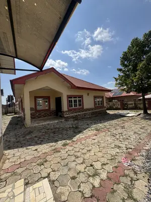 3bdrm Bungalow in Suncity Estate, Galadimawa for sale