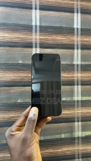 Apple iPhone 15 Plus 128 GB Black
