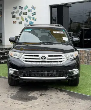 Toyota Highlander 2015 Black