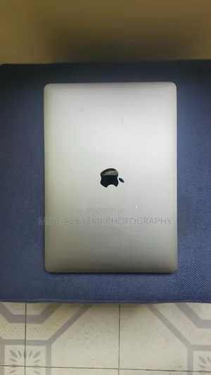 Laptop Apple MacBook Pro 2017 8GB Intel Core i5 SSD 256GB