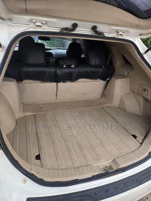 Toyota Venza 2010 White