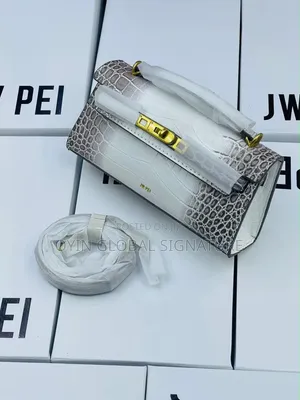Luxury Ladies Handbag | Fashion Women Shoulder Bag | Stylish Quality