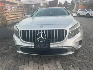 Mercedes-Benz CLA-Class 2015 Silver