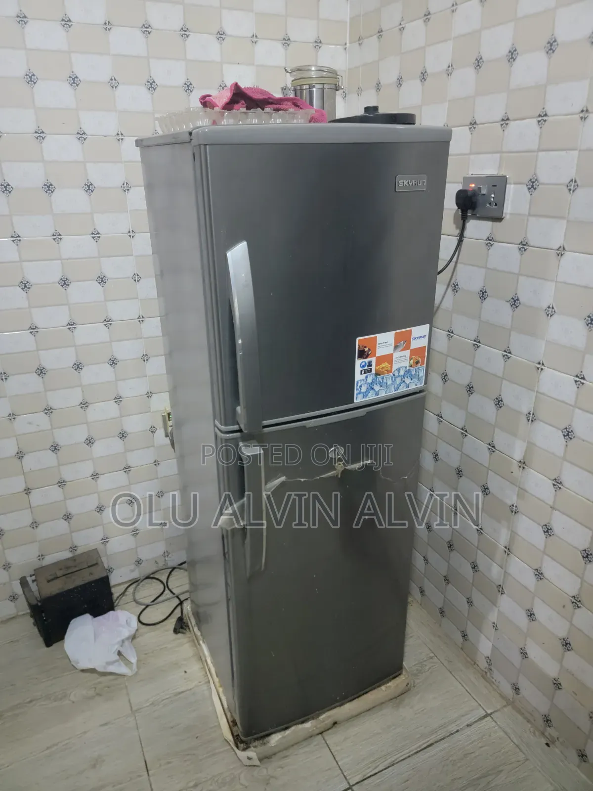 Refrigerator