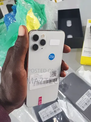 Apple iPhone 11 Pro 256 GB White