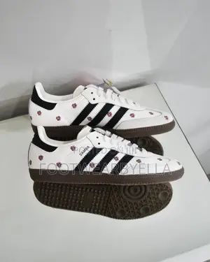 Samba Sneakers