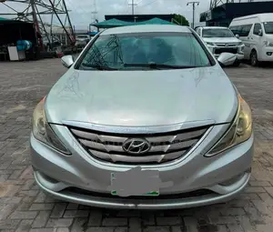 Hyundai Sonata 2011 Silver