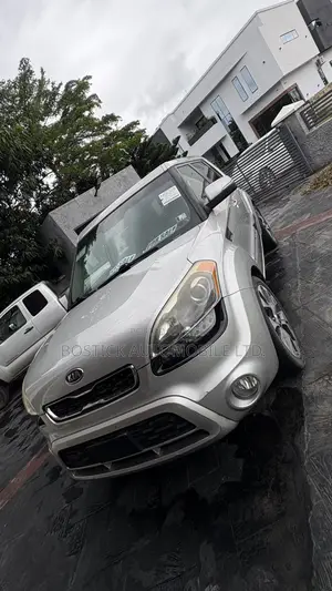 Kia Soul Automatic 2012 Silver