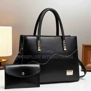 High Quality Luxury Bag in Black and Brown