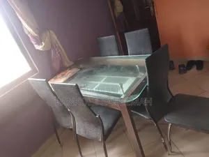 Dinning Table