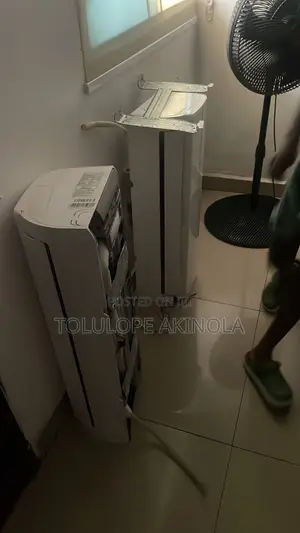 1.5hp Inverter Midea AC