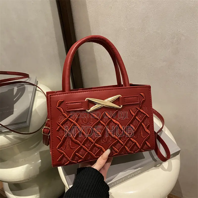 Zee Bag With Longer Strap