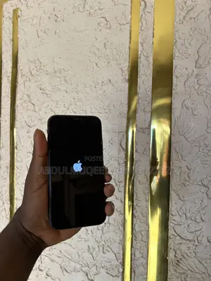 Apple iPhone 11 64 GB Black