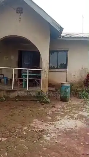 3bdrm House in Epe for sale