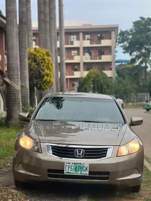 Honda Accord 2008 Gold