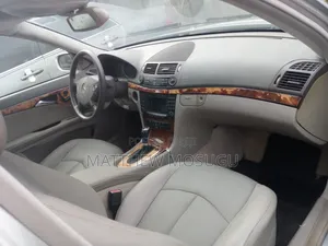 Mercedes-Benz E320 2005 Silver