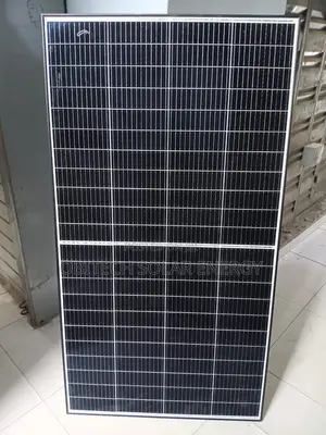 Jinko 450w All Black Solar Panel – Brand New