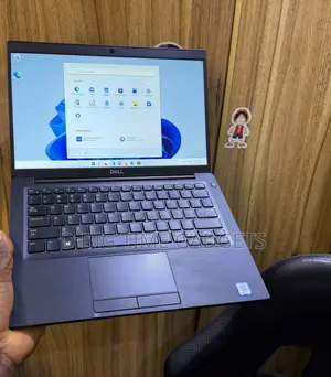 Laptop Dell Latitude 7390 8GB Intel Core i5 SSD 256GB