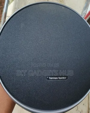 Working Used Onyx Studio 9 Speaker