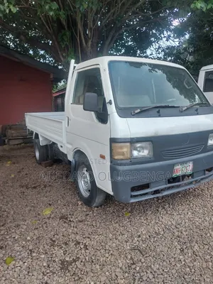 Mazda Bongo 2002 White