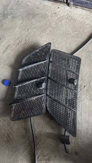 Bonnet Grill for ML350/GL450 W164 2006/11 Model