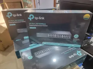 TP-Link TL-SF1024D 24-Port 10/100Mbps Desktop/Rackmount Switch