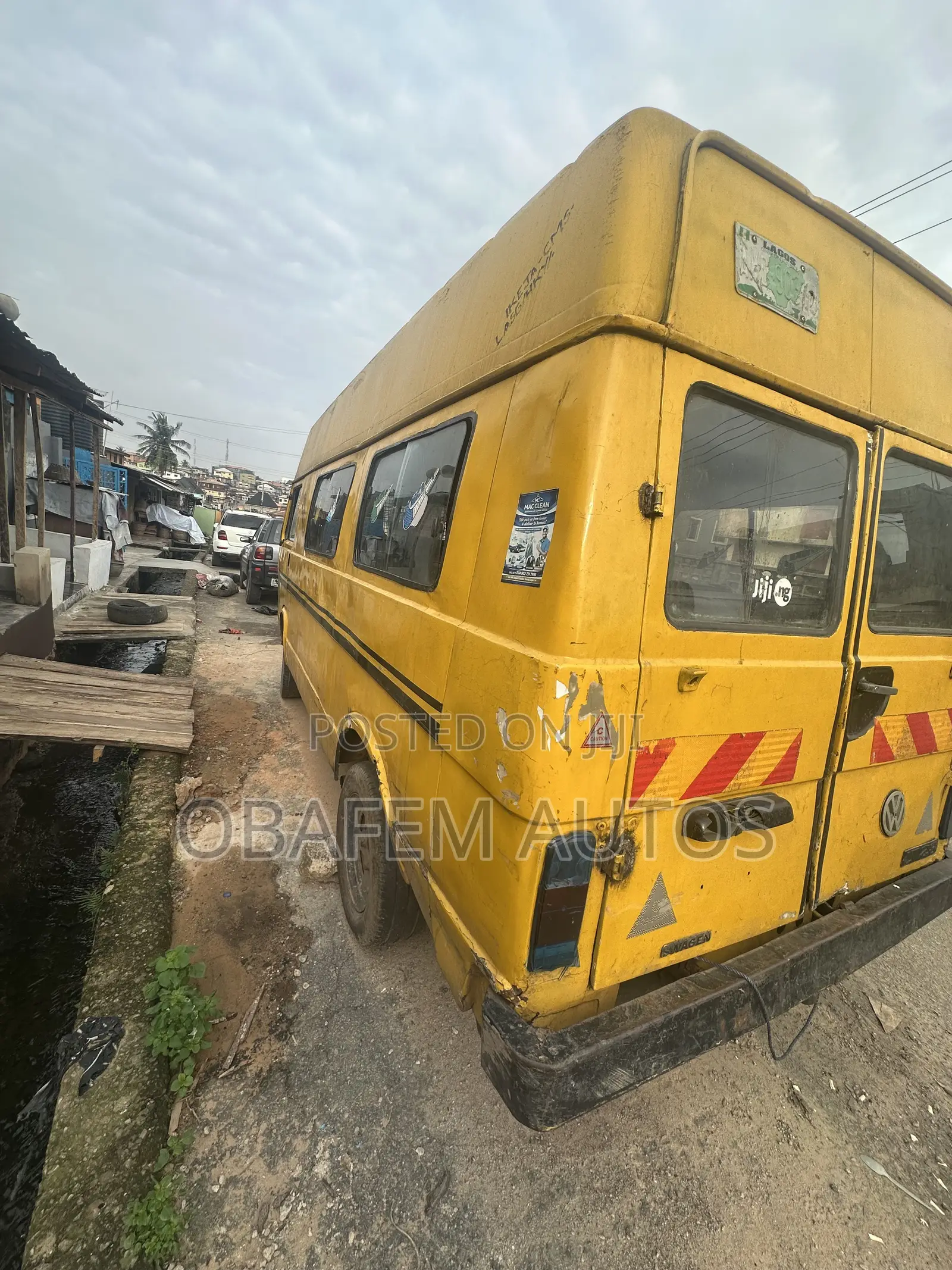 Volkswagen LT 2002 Yellow