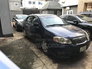 Toyota Corolla 2004 Blue