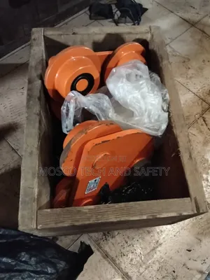 Beam Plain Trolley for Manual Hoists | Heavy-Duty Lifting Equipment