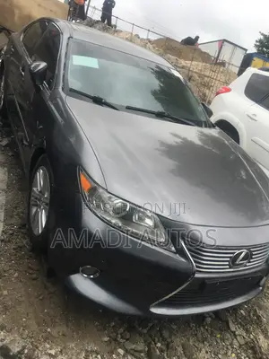 Lexus ES 2014 Gray