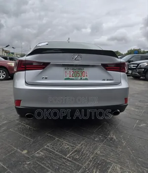 Lexus IS 2014 Silver