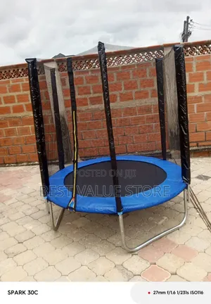 Standard 6feet Trampoline With Solid Iron