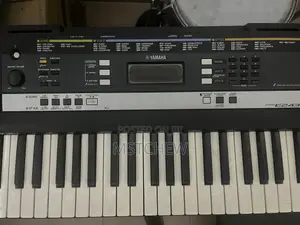 Yamaha Keyboard