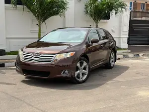 Toyota Venza AWD 2010 Brown